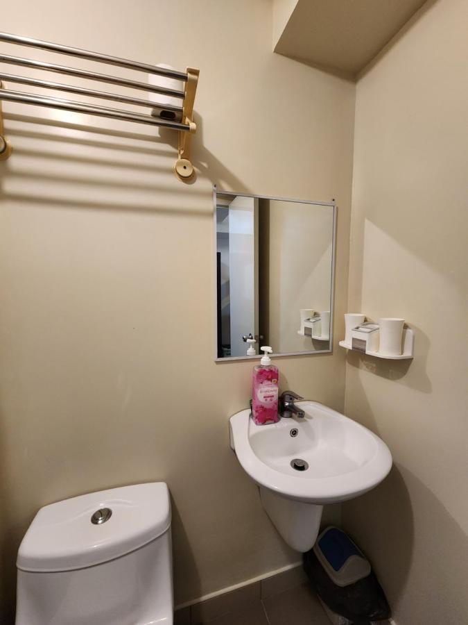 Avida Tower Free Airport Pick Up For 3 Nights Stay Or More Davao City 외부 사진